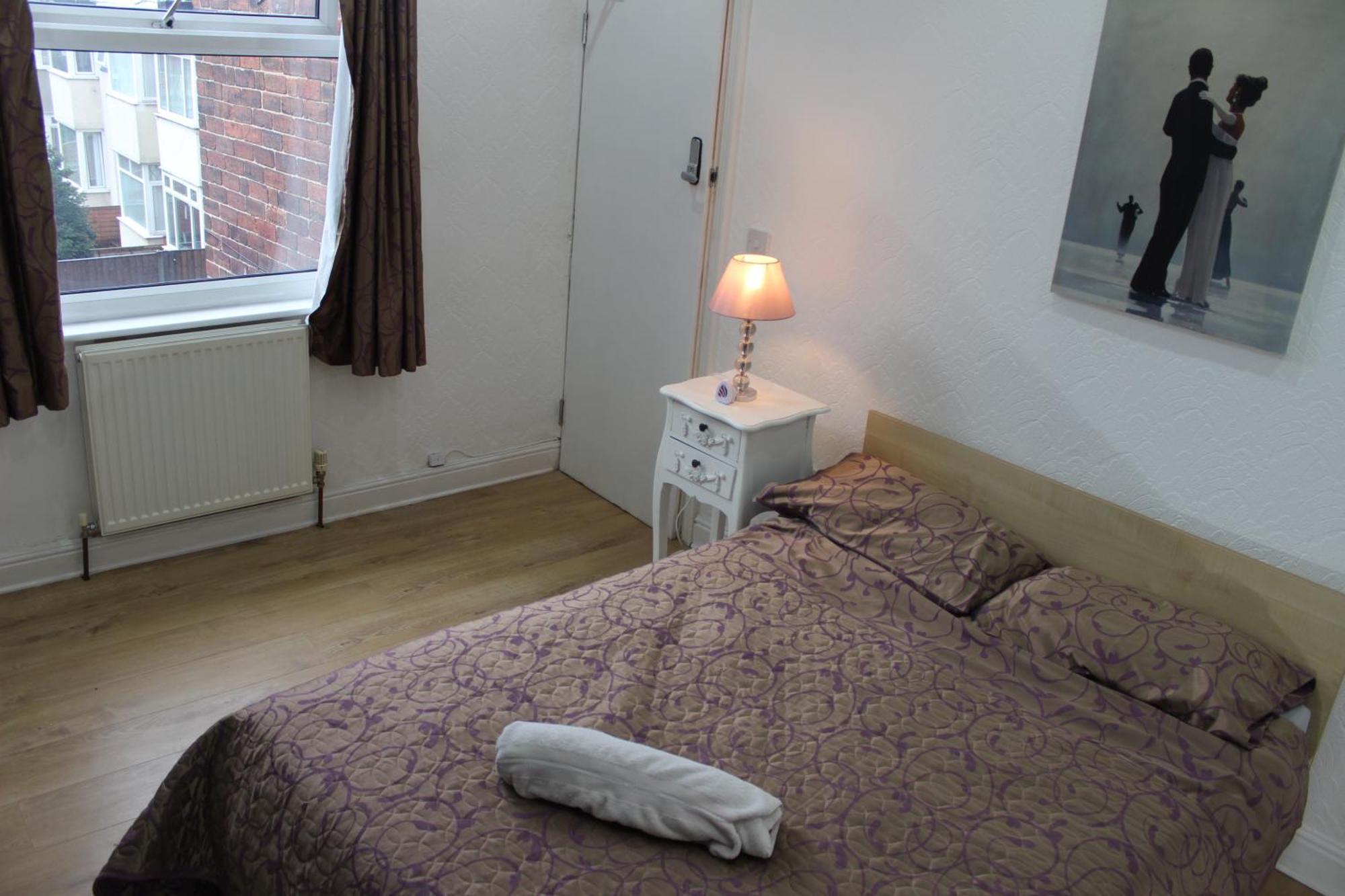 Mother-In-Law Guest House Hotel Leeds Leeds  Exterior foto