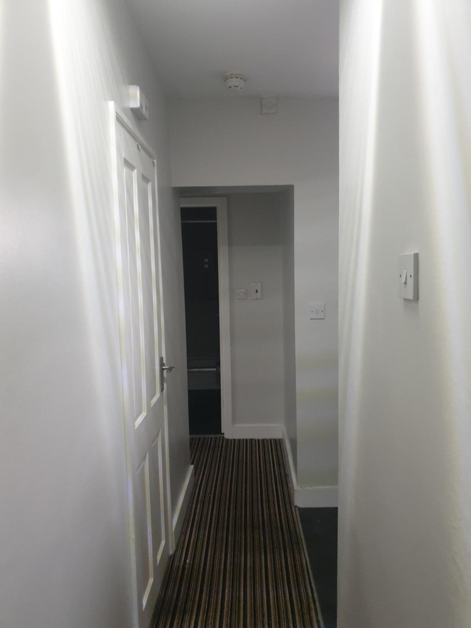 Mother-In-Law Guest House Hotel Leeds Leeds  Exterior foto